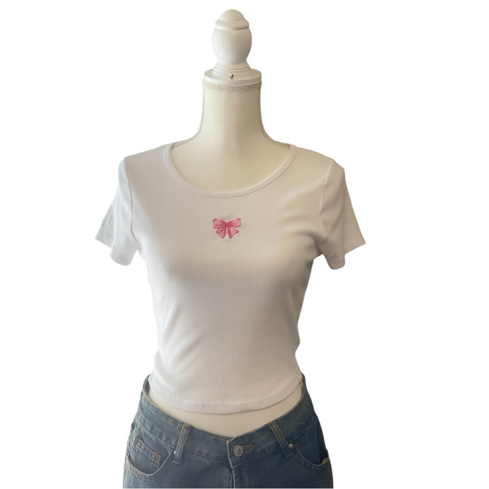Windsor White Tee with Pink Bow Detail